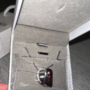 Elegant Silver and Purple Pendant Necklace